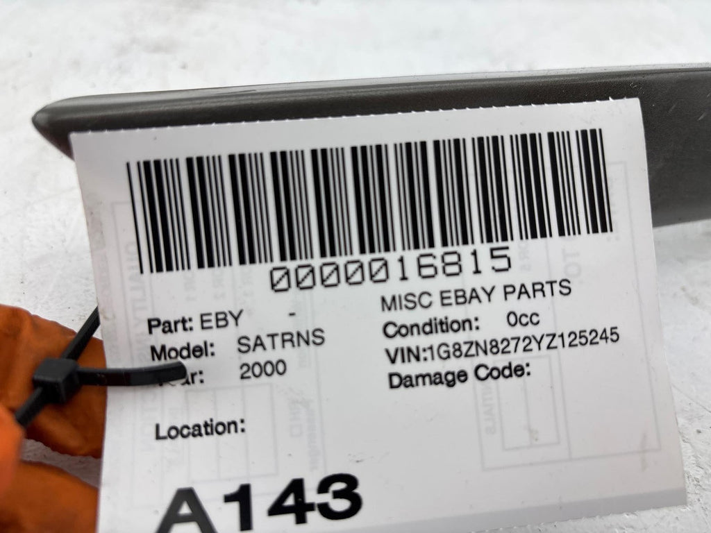 00-02 Saturn S Sw2 Passenger Side Rocker Moulding Oem