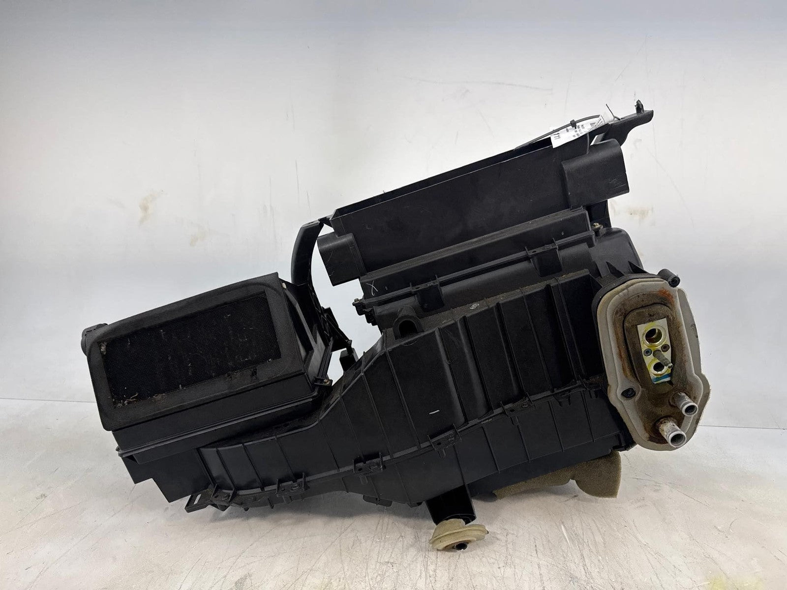 04-08 Chevrolet Malibu Hvac Climate Heater Blower Motor Housing Box