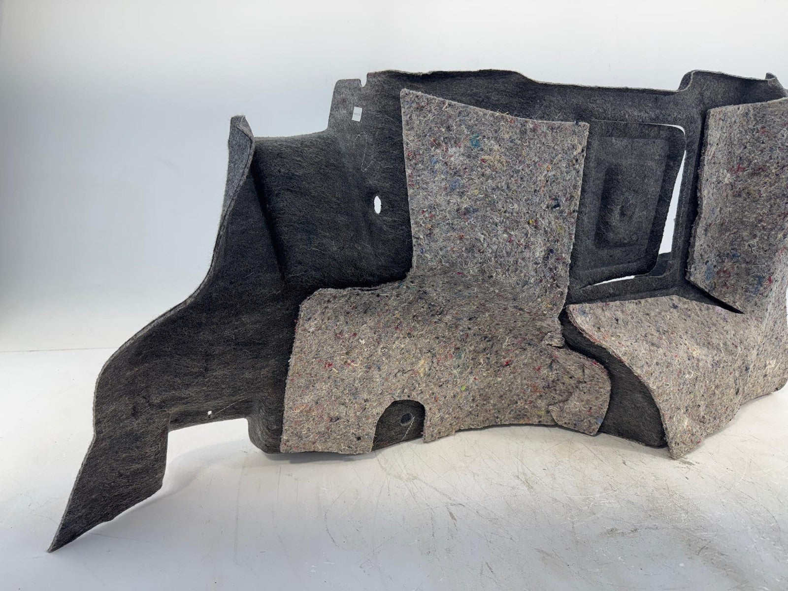 04-08 Chevrolet Malibu Rear Left Driver Side Trunk Quarter Panel Trim Cover Oem