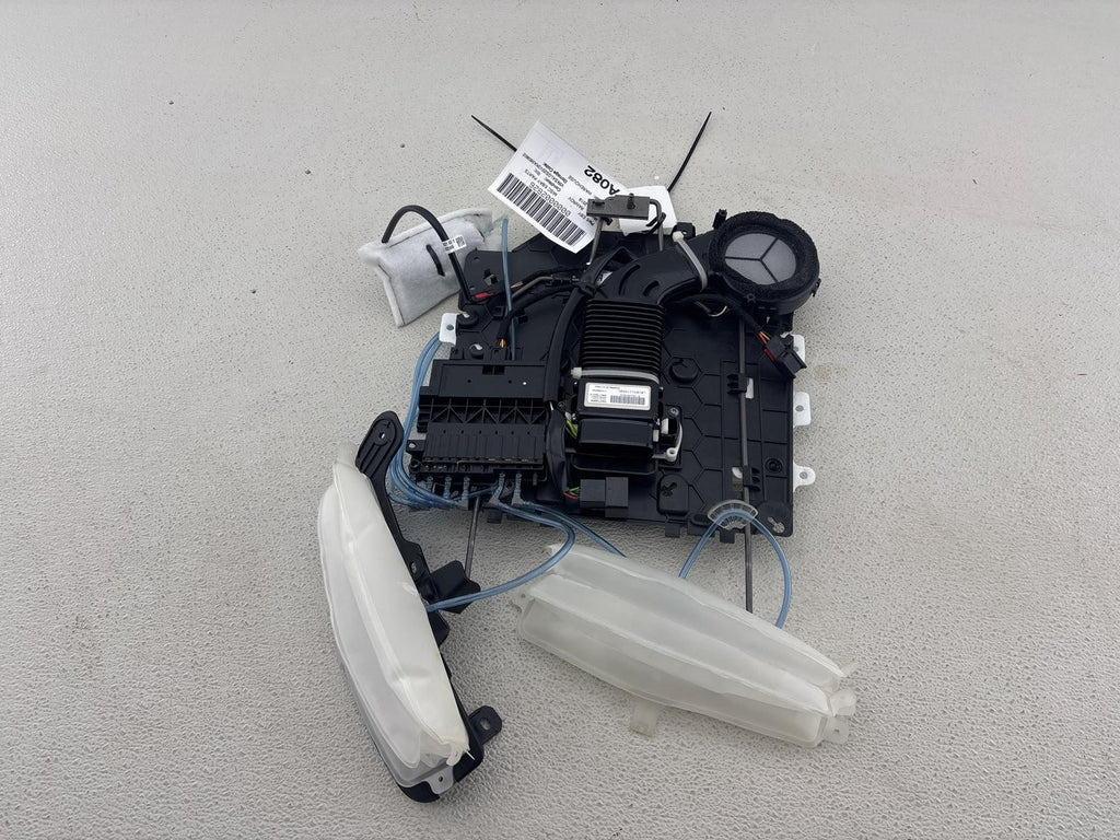 14- 19 LAND RANGE ROVER SPORT FRONT RIGHT SIDE SEAT LUMBAR SUPPORT OEM LR057179