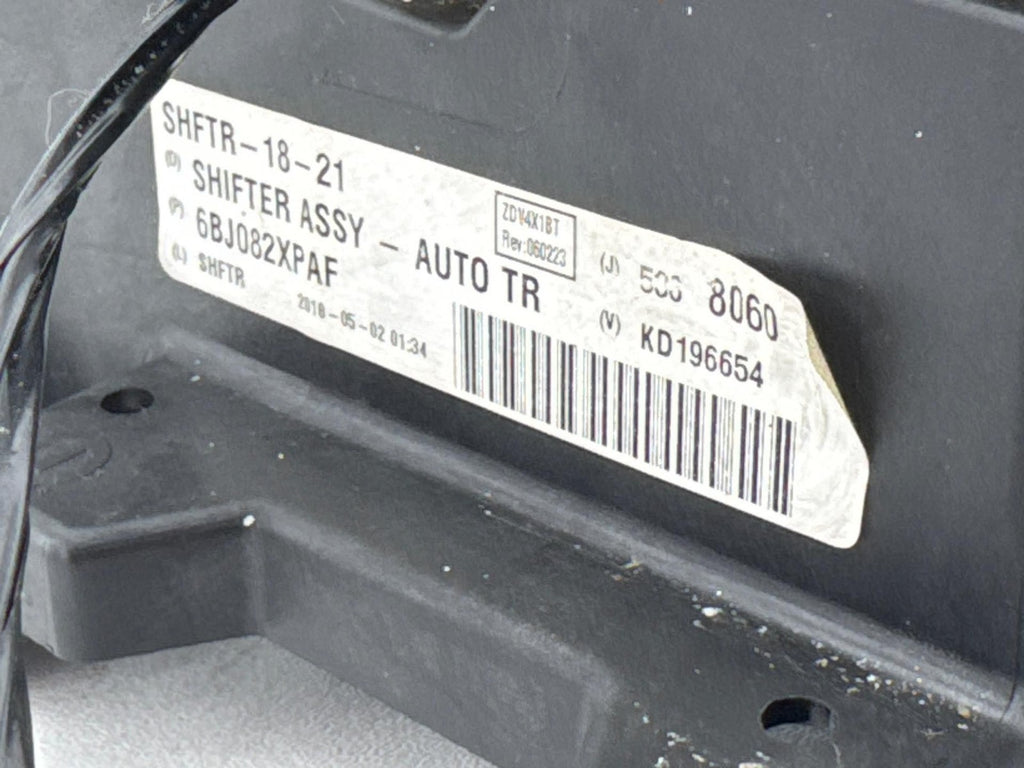 19-23 JEEP CHEROKEE Floor Auto Transmission Shifter Gear Selector 6BJ082XPAF OEM