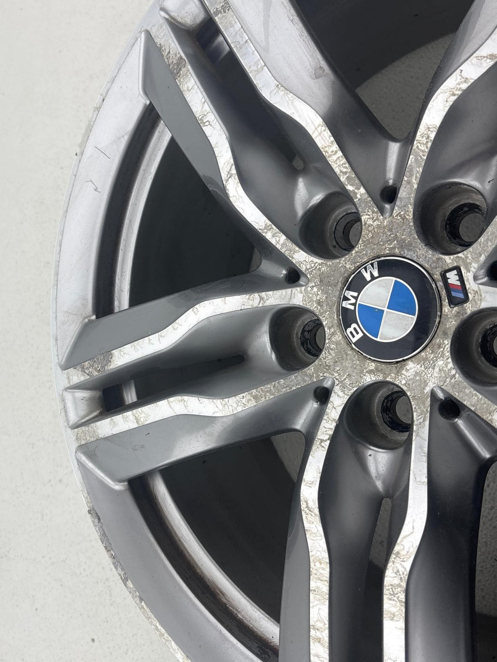 16 17 18 19 20 BMW X1 Wheel