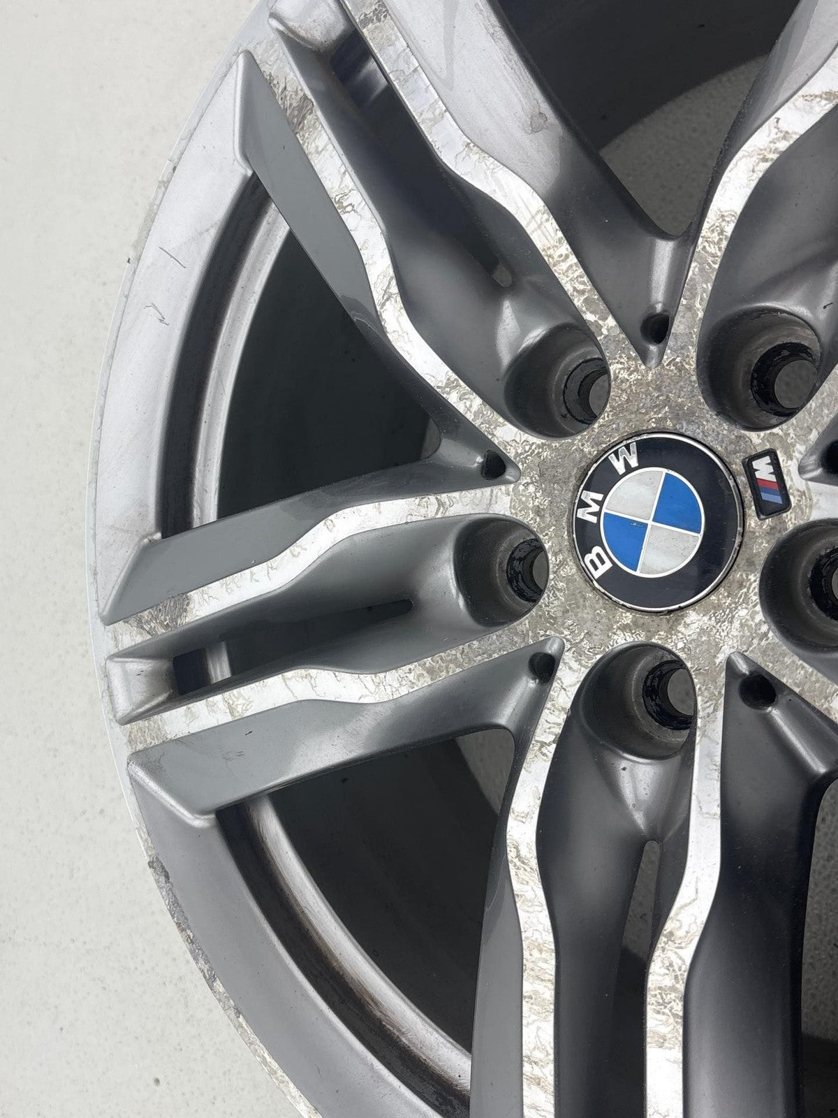 16 17 18 19 20 BMW X1 Wheel