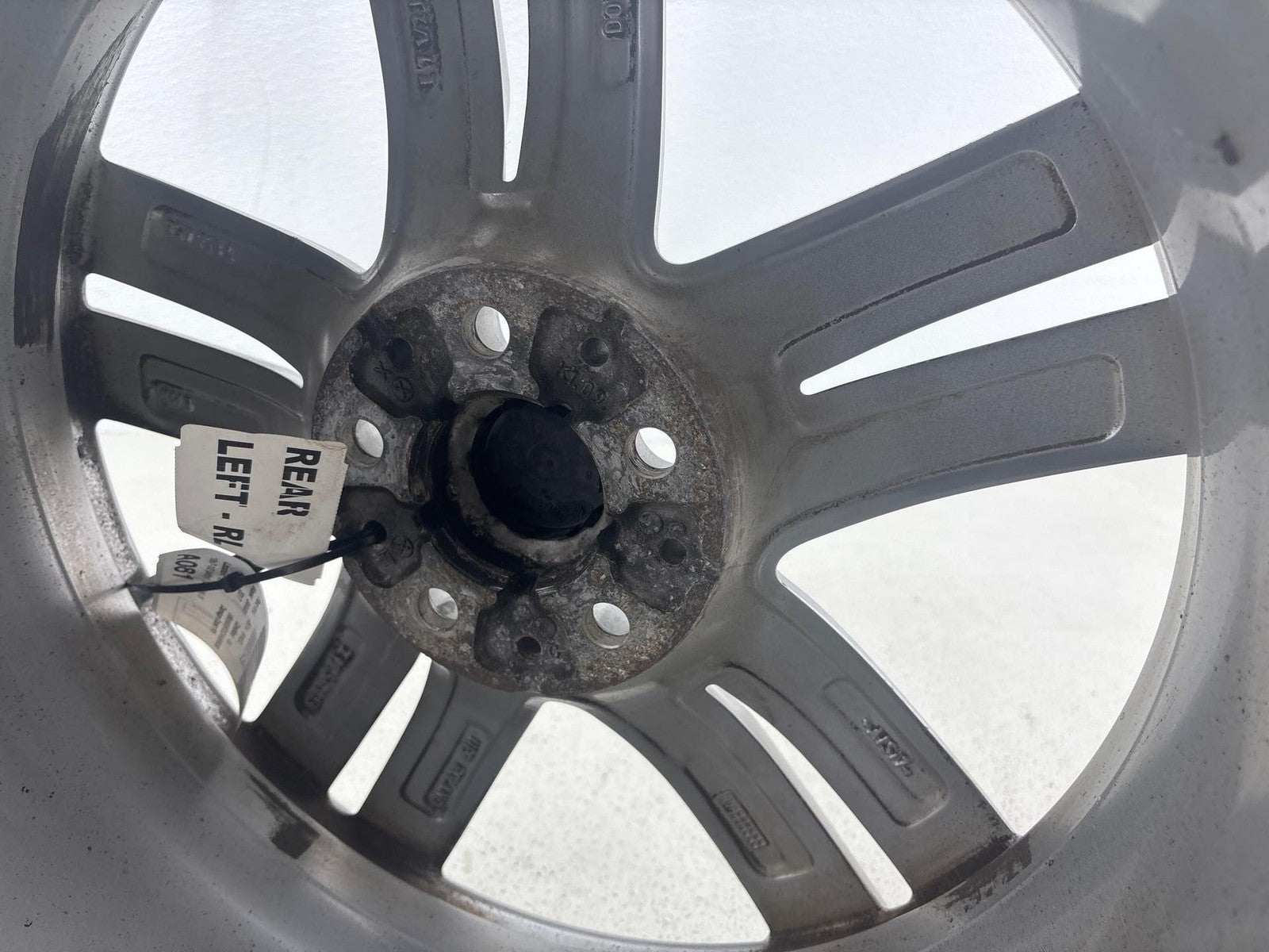 16 17 18 19 20 BMW X1 Wheel