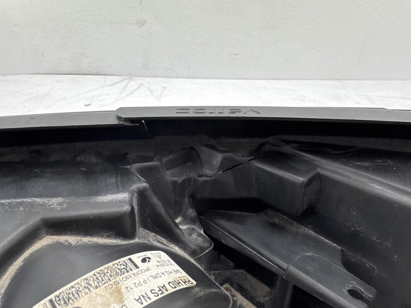 14-15 Range Rover Evoque L538 Right Headlight Lamp Light Halogen OEM