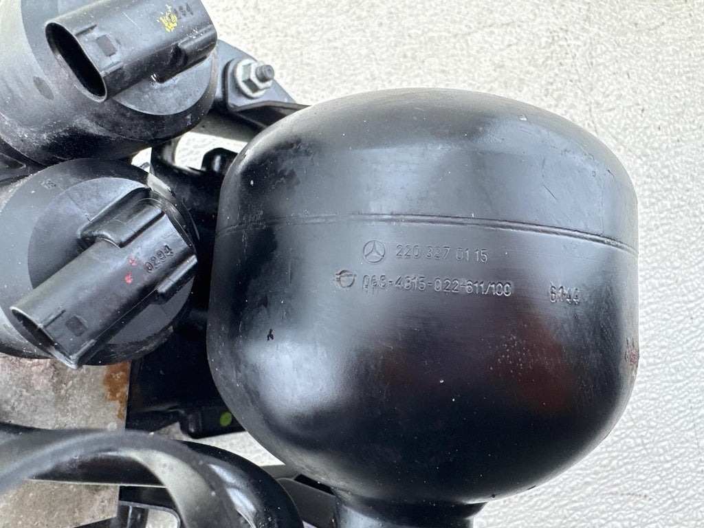 03-11 Mercedes R230 SL550 SL600 Front Hydraulic Valve Block Suspension Pump OEM