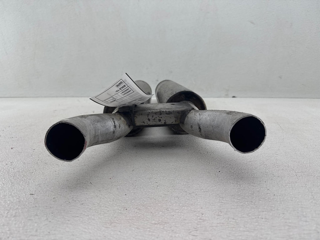02-05 Ford Thunderbird 3.9L Exhaust Central Resonator Mid Pipe Silencer OEM