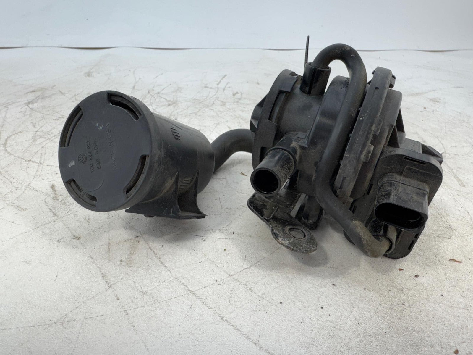 05-18 VOLKSWAGEN JETTA SPORTWAGEN FUEL VAPOR LEAK DETECTION PUMP