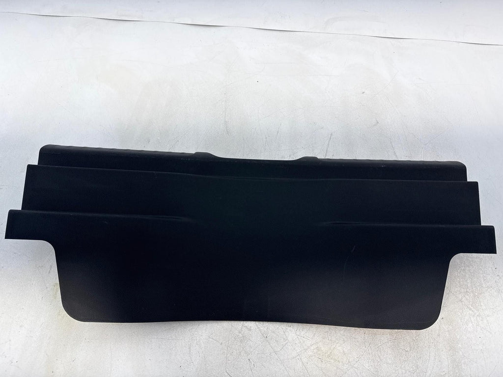 19-23 JEEP CHEROKEE Trunk liftage Scuff Plate Panel Trim Cover 6AV29DX9AB OEM