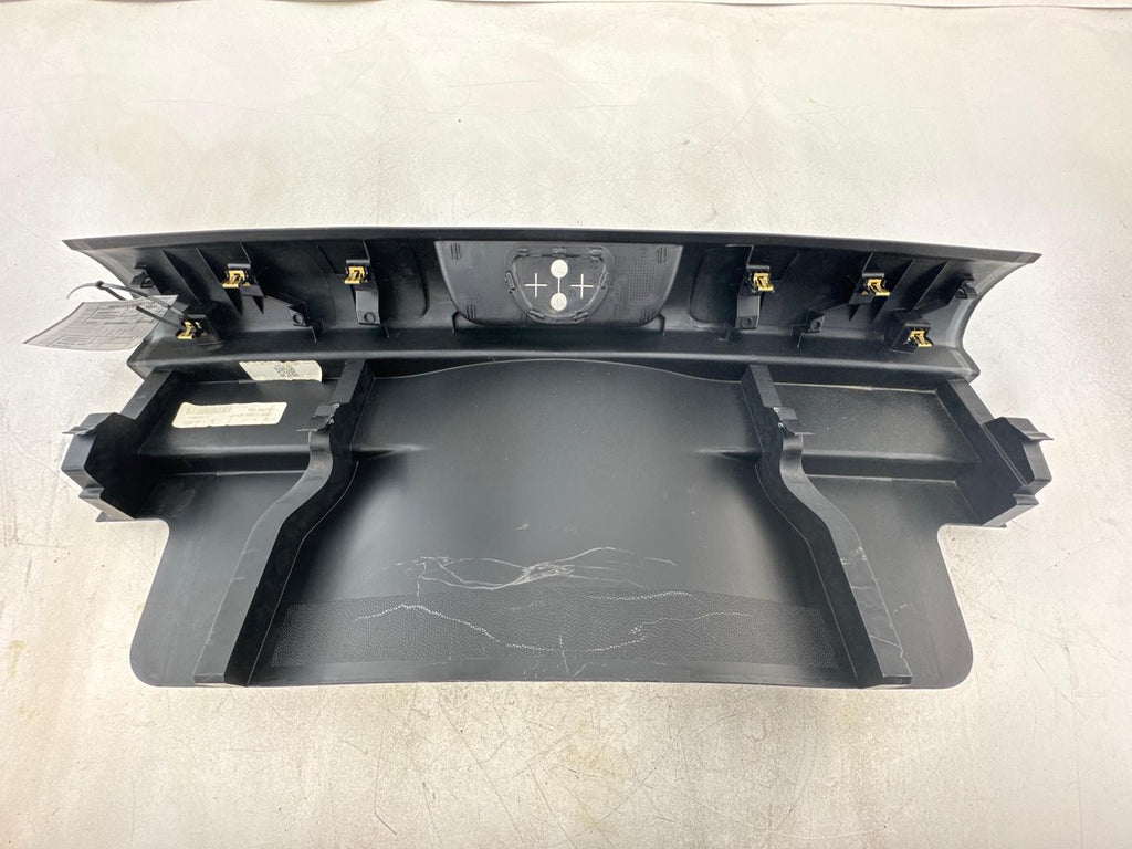 19-23 JEEP CHEROKEE Trunk liftage Scuff Plate Panel Trim Cover 6AV29DX9AB OEM