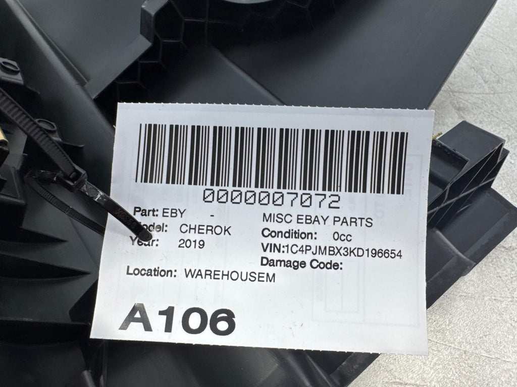 19-23 JEEP CHEROKEE Trunk liftage Scuff Plate Panel Trim Cover 6AV29DX9AB OEM