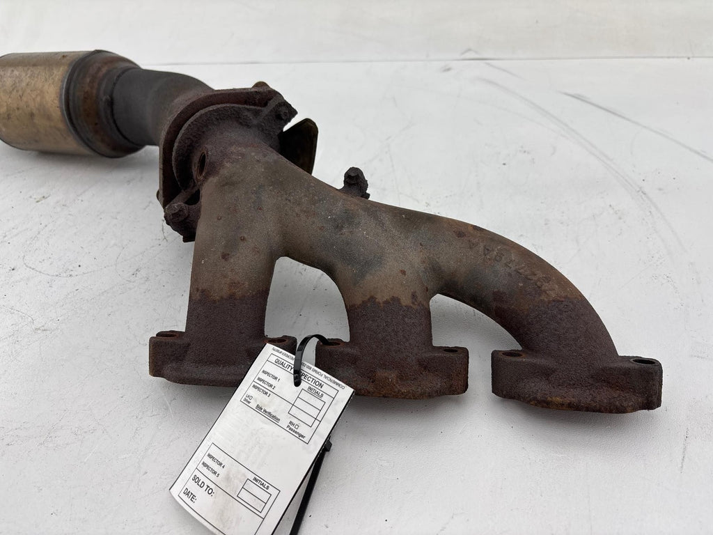 05-10 Chrysler 300 3.5L Left Exhaust Manifold & Catalytic Converter OEM