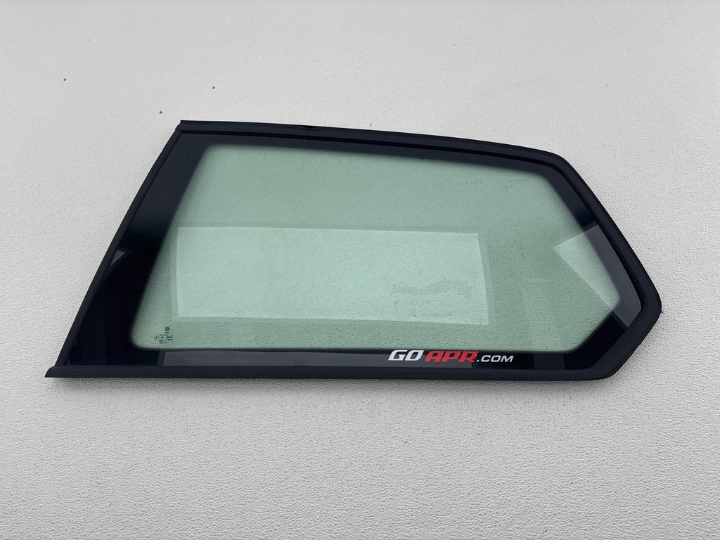 15-17 Volkswagen Golf Alltrack LEFT Rear Quarter Window Glass Lef