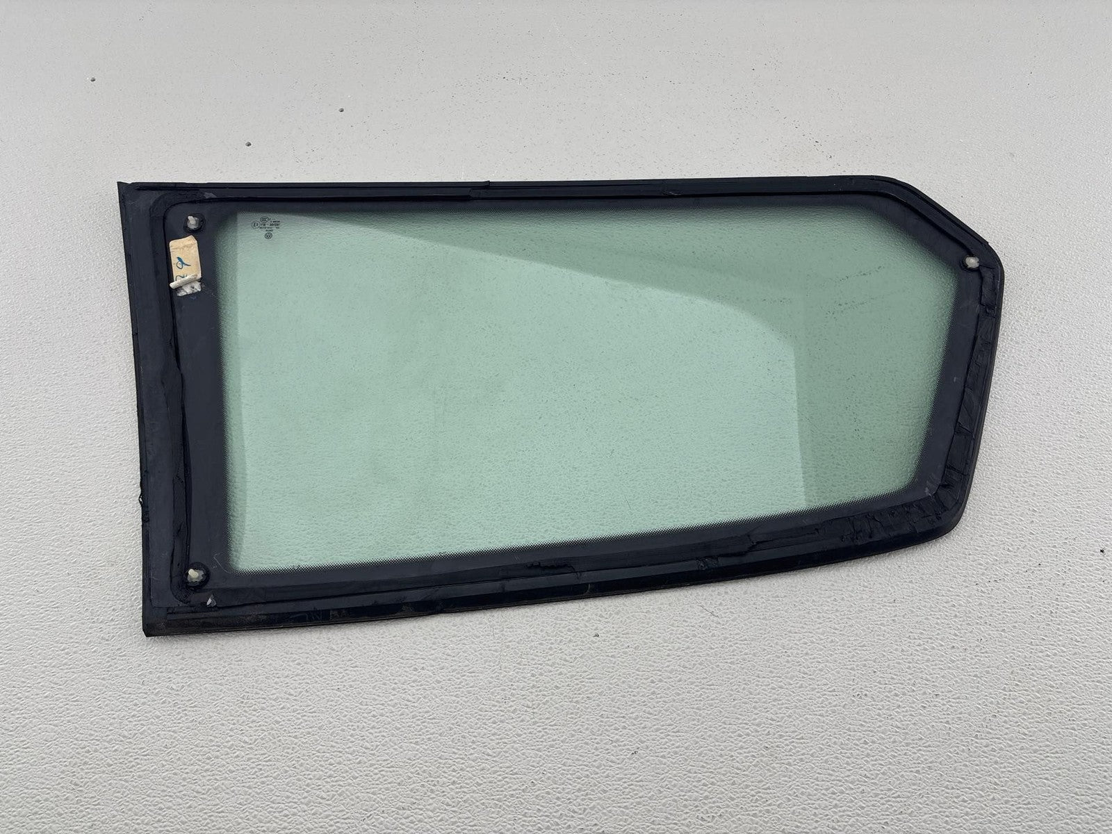 15-17 Volkswagen Golf Alltrack LEFT Rear Quarter Window Glass Lef
