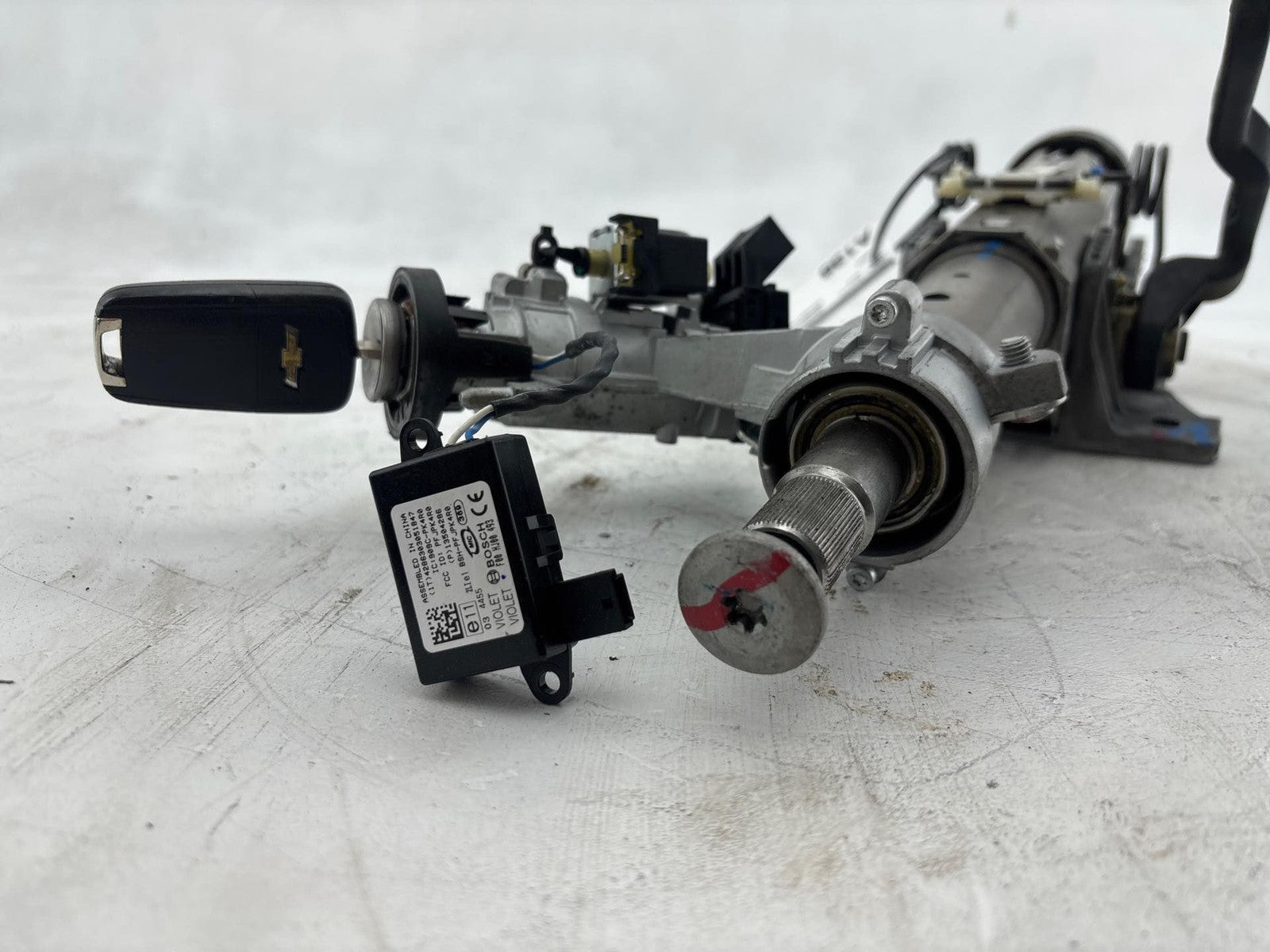 10-17 Chevrolet Equinox Power Steering Column & Ignition Switch W/ Key