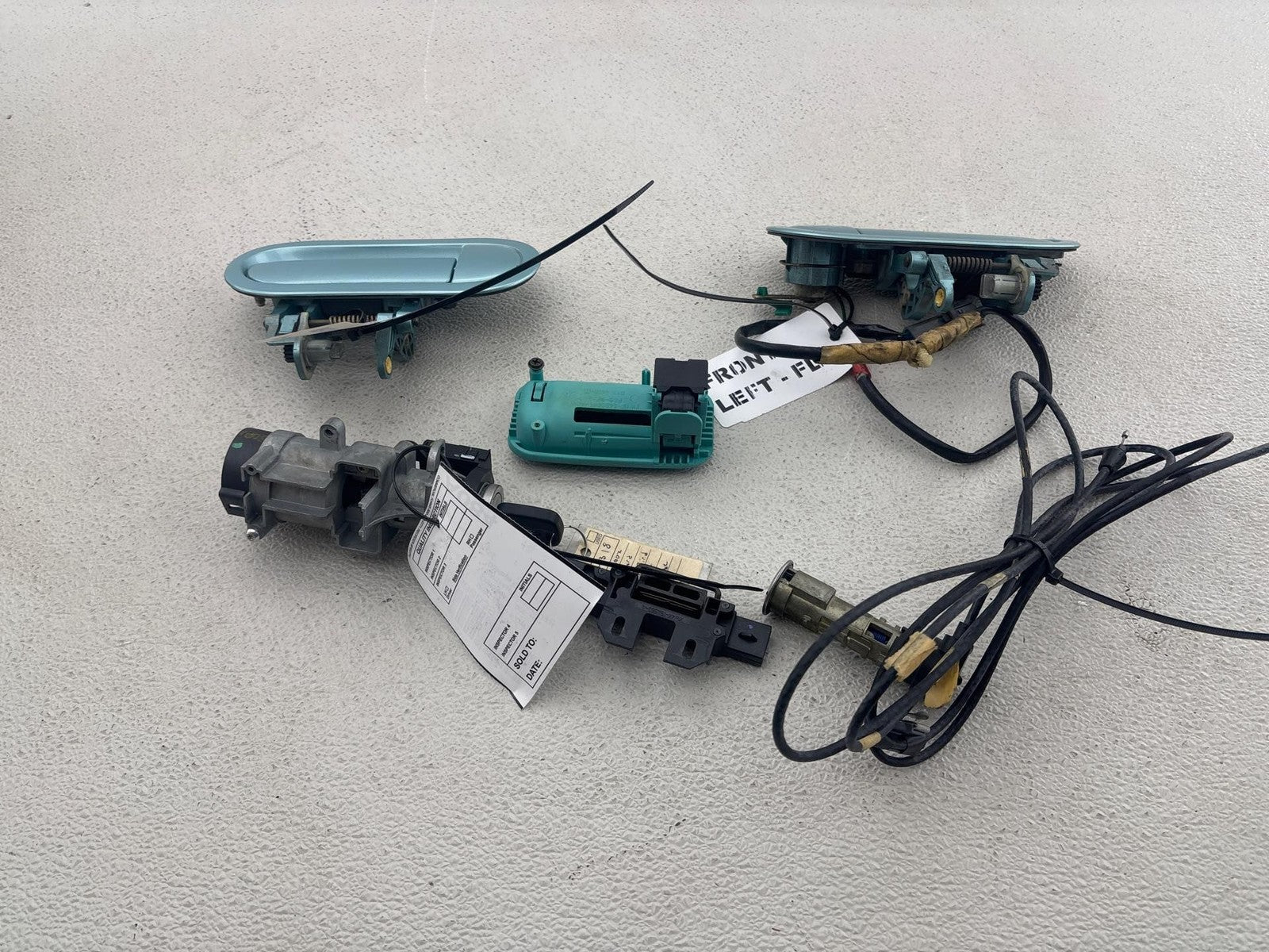 02-05 FORD THUNDERBIRD IGNITION SWITCH LOCK CYLINDER KEY SET + HANDLES OEM