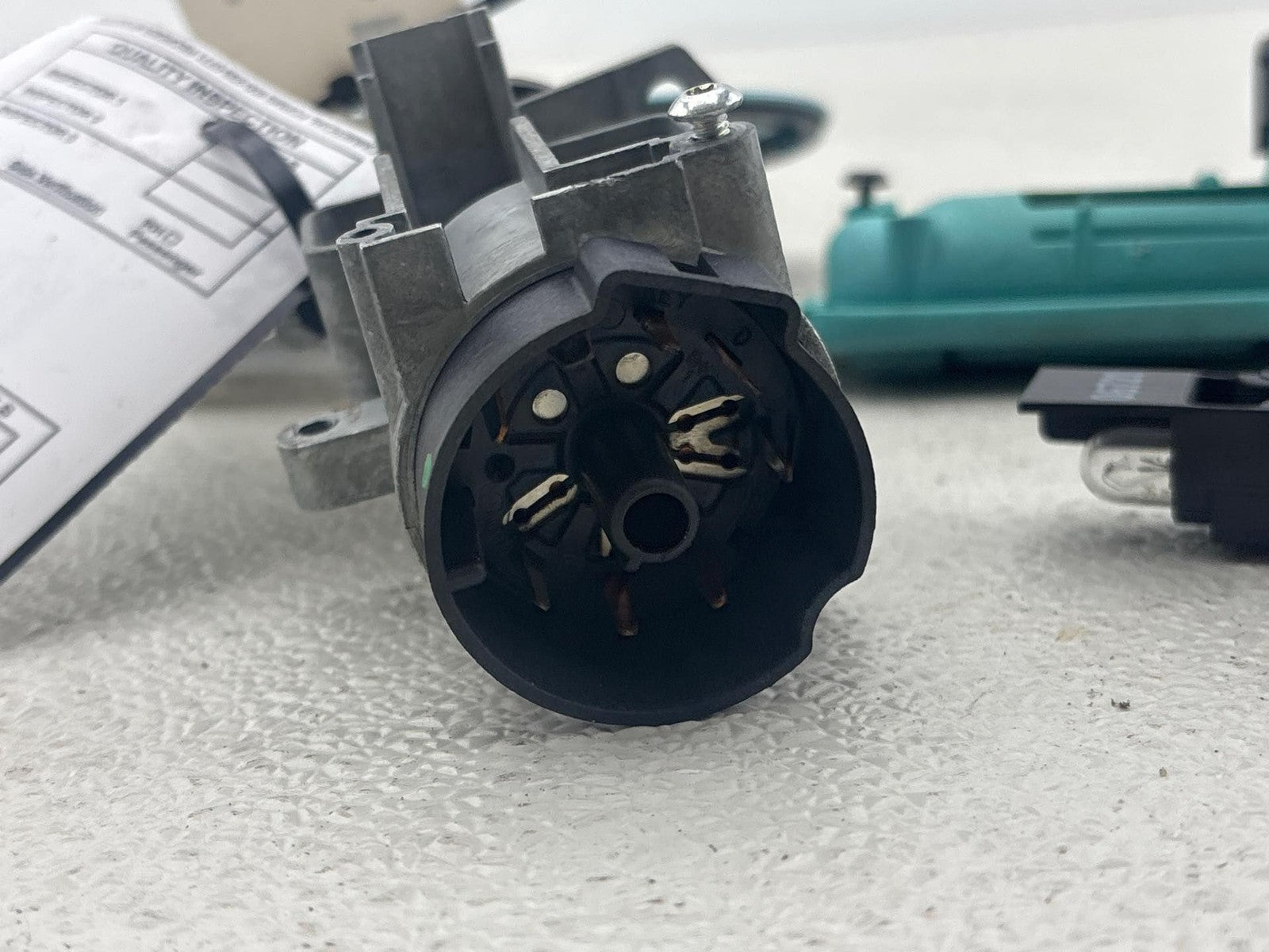 02-05 FORD THUNDERBIRD IGNITION SWITCH LOCK CYLINDER KEY SET + HANDLES OEM