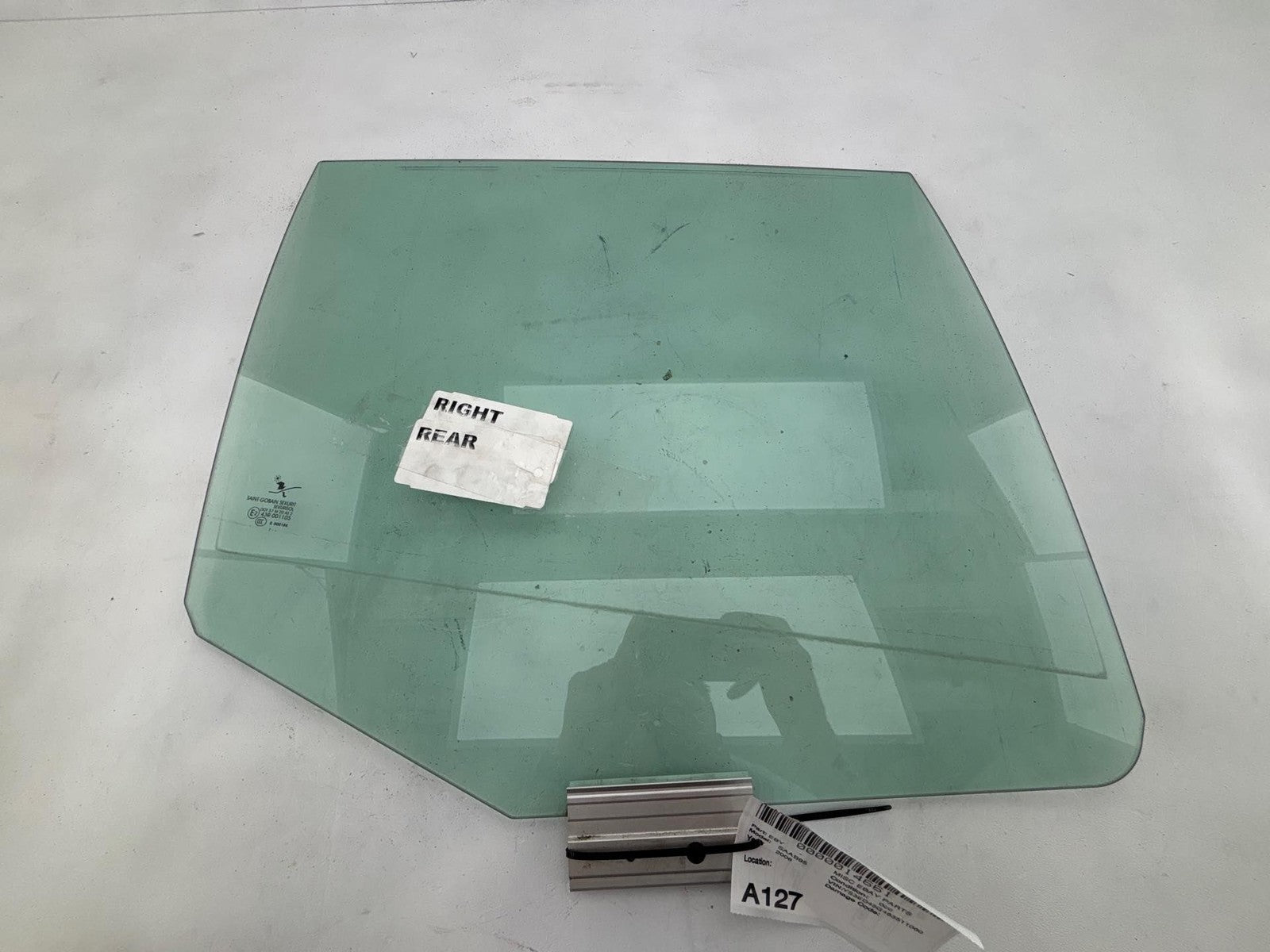 1999-2010 Saab 9-5 Aero Wagon Passenger Right Rear Door Window Glass