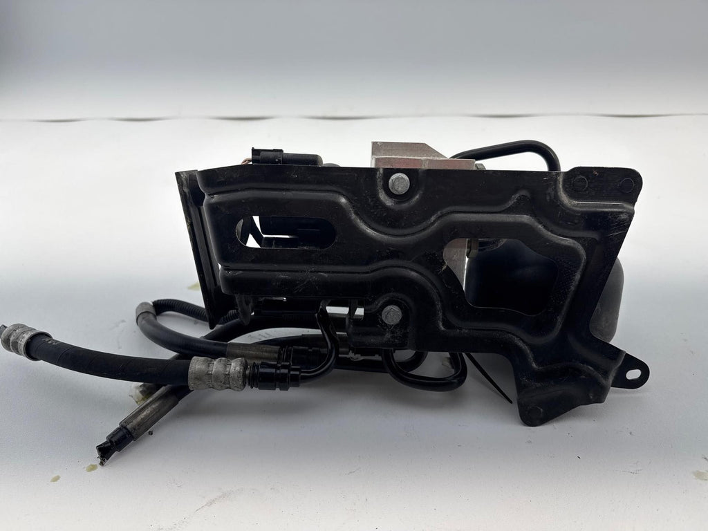 03-11 Mercedes R230 SL550 SL600 Rear Hydraulic Valve Block Suspension Pump OEM