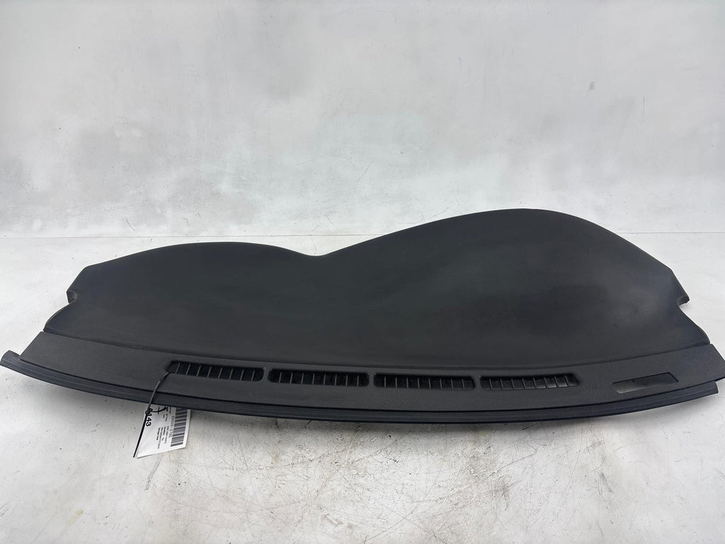 00-02 Saturn Sw2 Dash Upper Defroster Grille Cover Panel