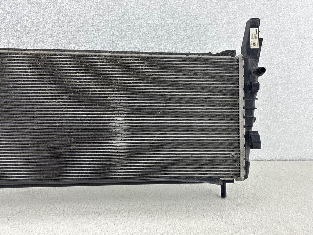 16 - 19 RADIATOR BMW BMW X1 F48 X2 F39 28i 28iX 25iX 17118603089 8603089