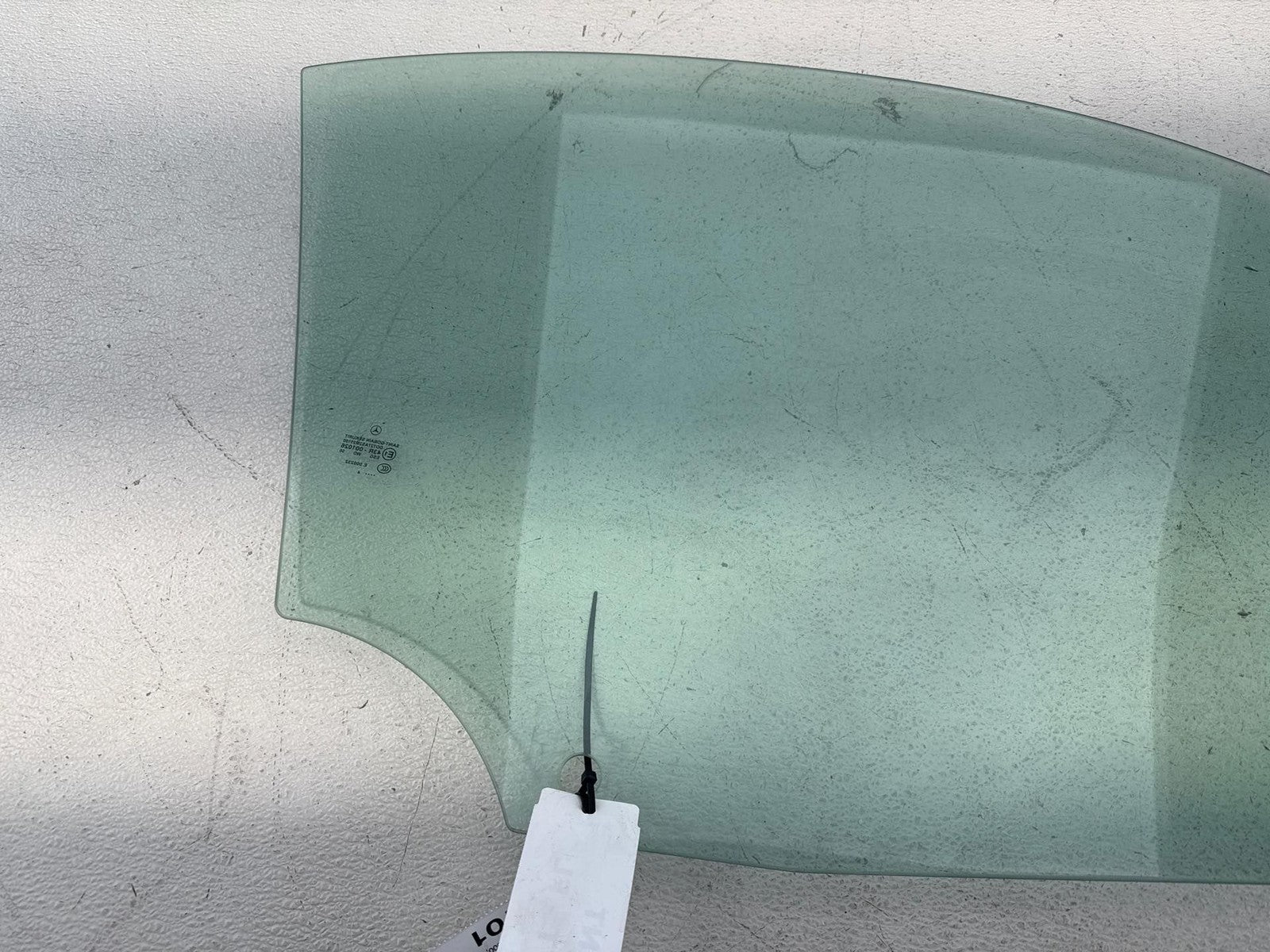 03-12 Mercedes R230 SL600/500/550 Front Left Driver Side Door Window Glass OEM