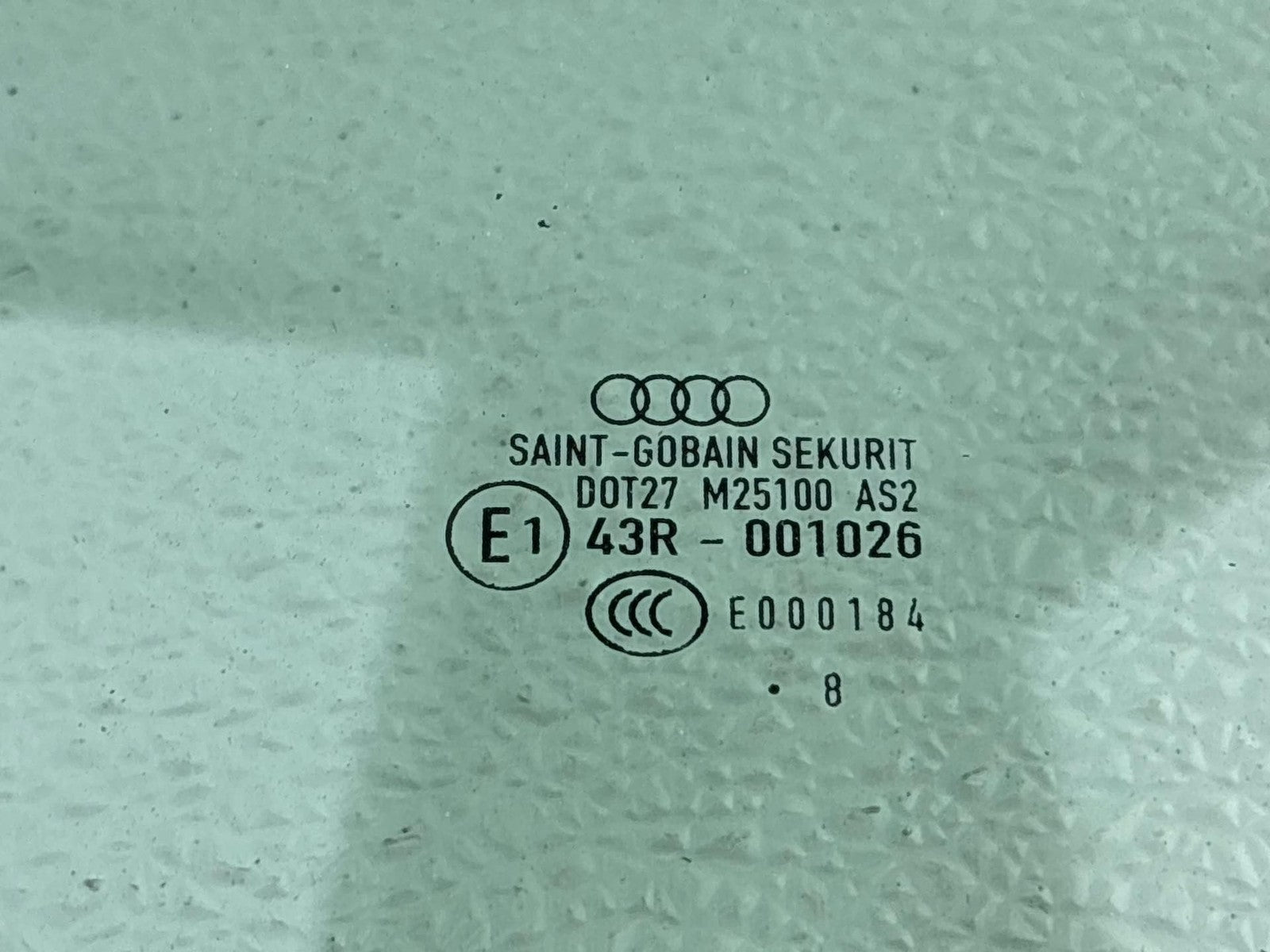 08-15 AUDI R8 FRONT LH LEFT DOOR GLASS WINDOW MOVEABLE COUPE 420845201A OEM