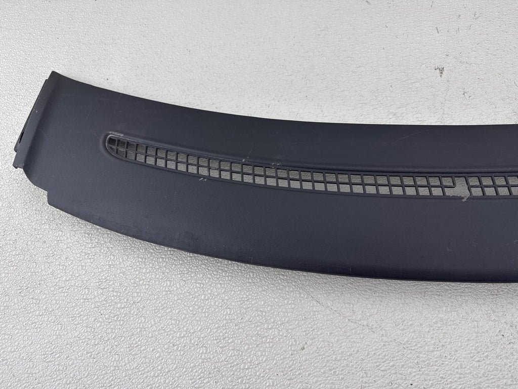 02-05 Ford Thunderbird Front Upper Dash Air Cover Trim Defrost Panel OEM