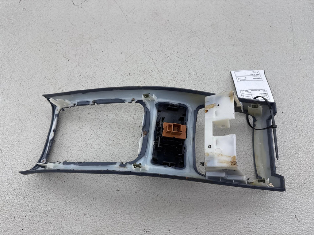 1997-2004 Buick Regal Center Console Trim Oem