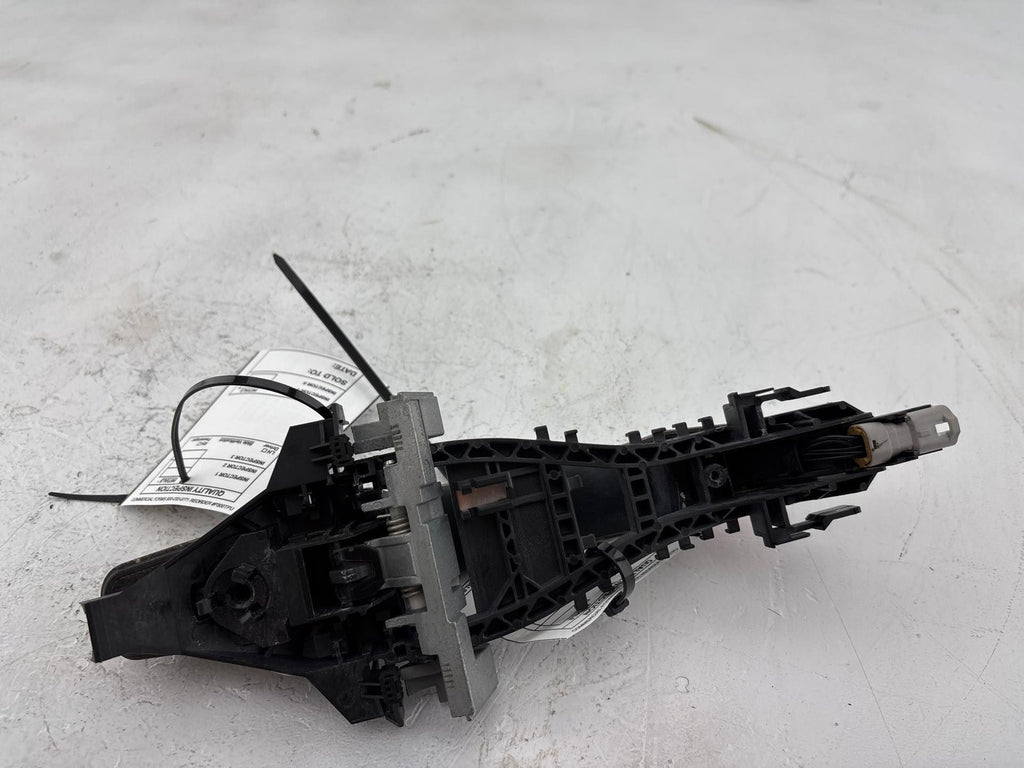 15-19 Range Rover Evoque L538 Front Right Side Door Exterior Handle OEM