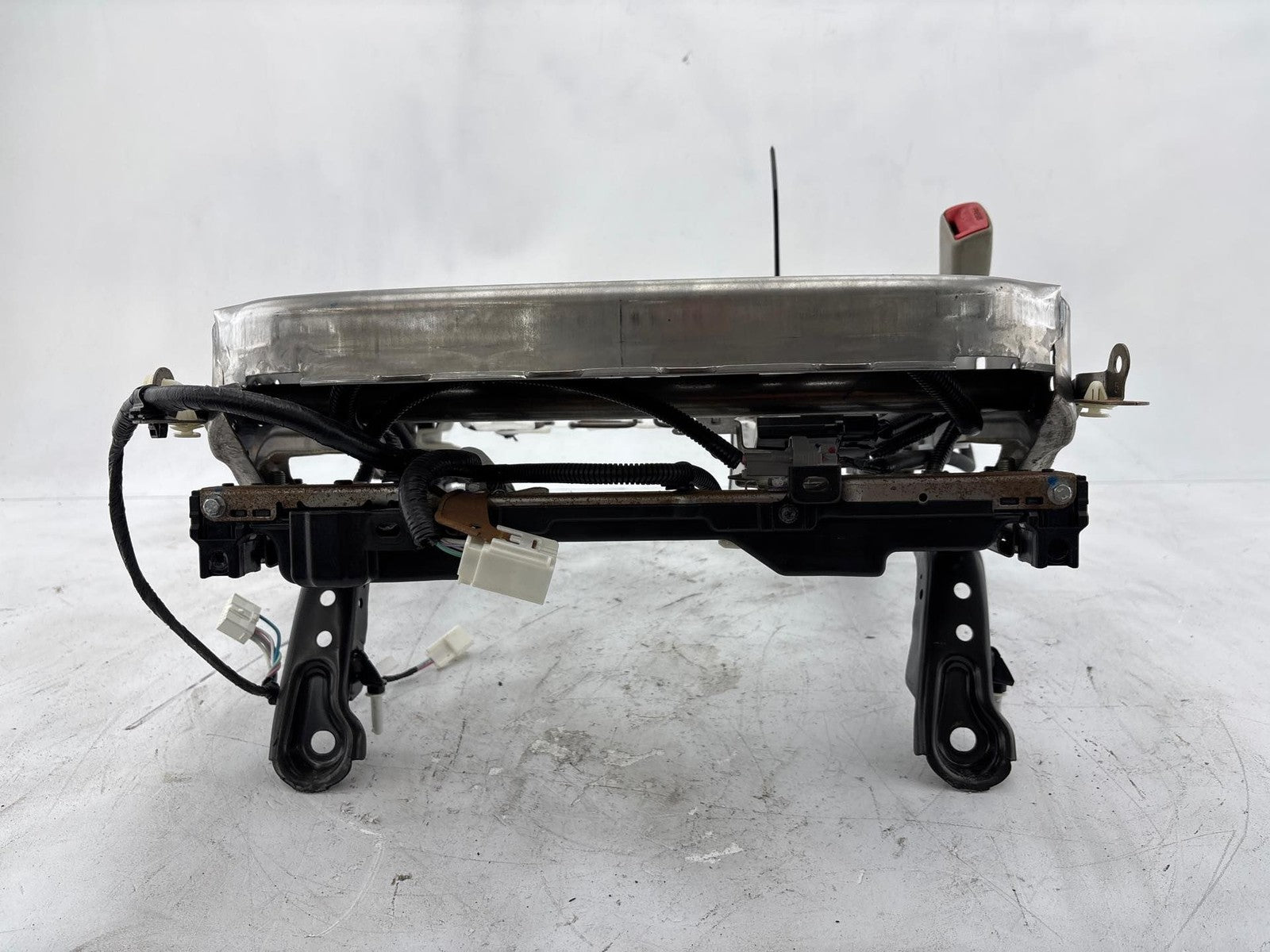 11-20 TOYOTA SIENNA Passenger Front Right Seat Track Manual