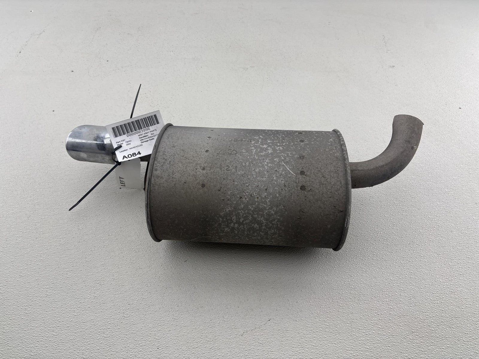 02-05 Ford Thunderbird 3.9L V8 Left Exhaust Muffler OEM 1W6Z-5230-AA