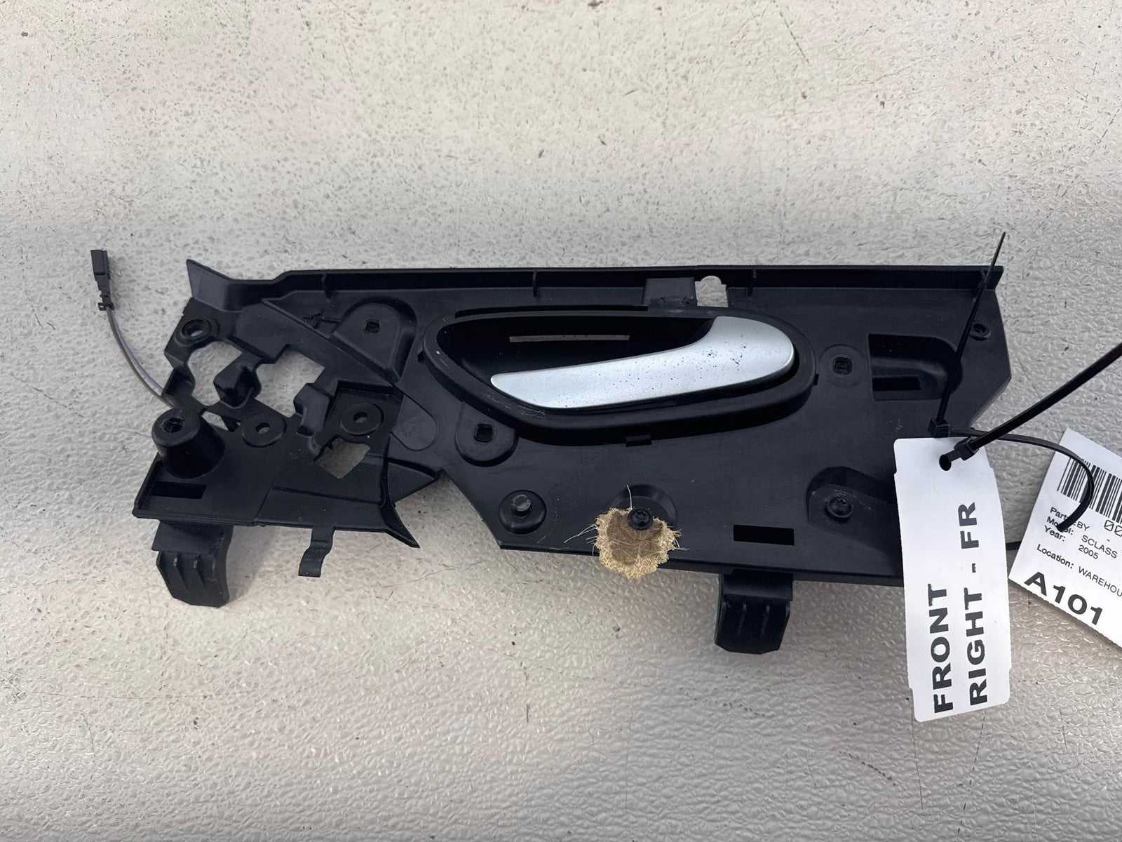 03-08 Mercedes SL600 R230 Front Right Passenger Interior Door Handle OEM