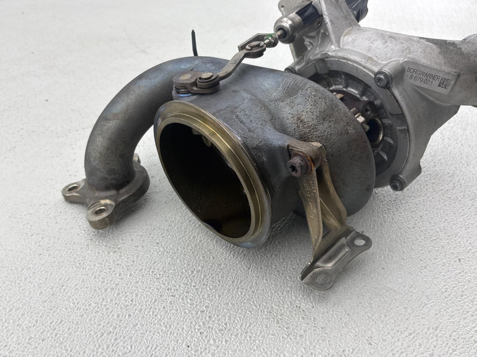 19-23 BMW X5 G05 Turbo 8679021 867902102 18631015061