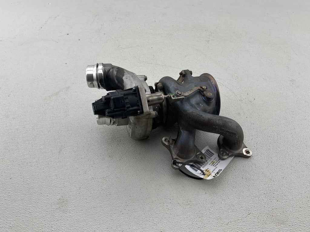 19-23 BMW X5 G05 Turbo 8679021 867902102 18631015061