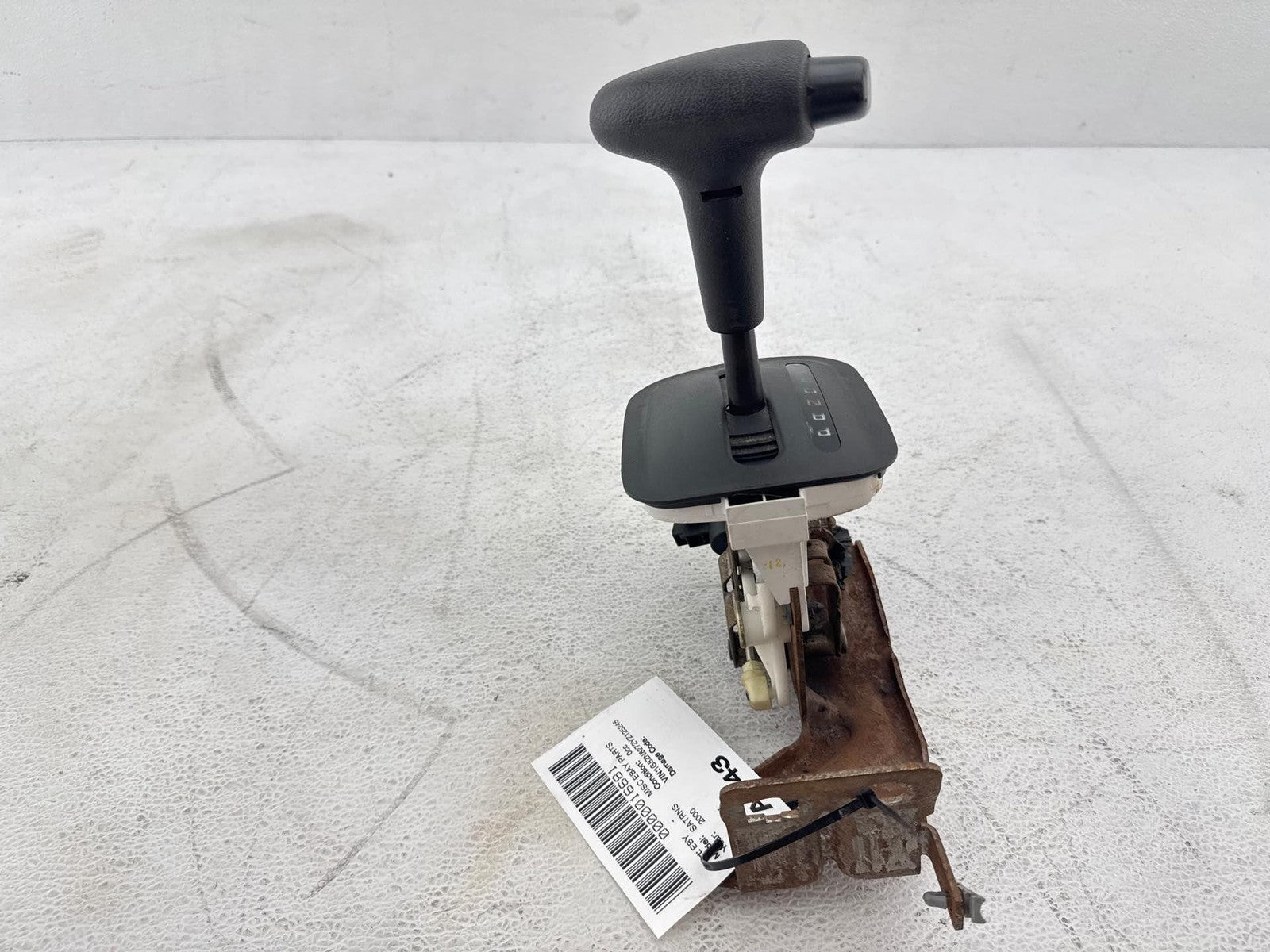 00-02 Saturn S Series Sw Automatic Transmission Shift Lever Assembly Oem
