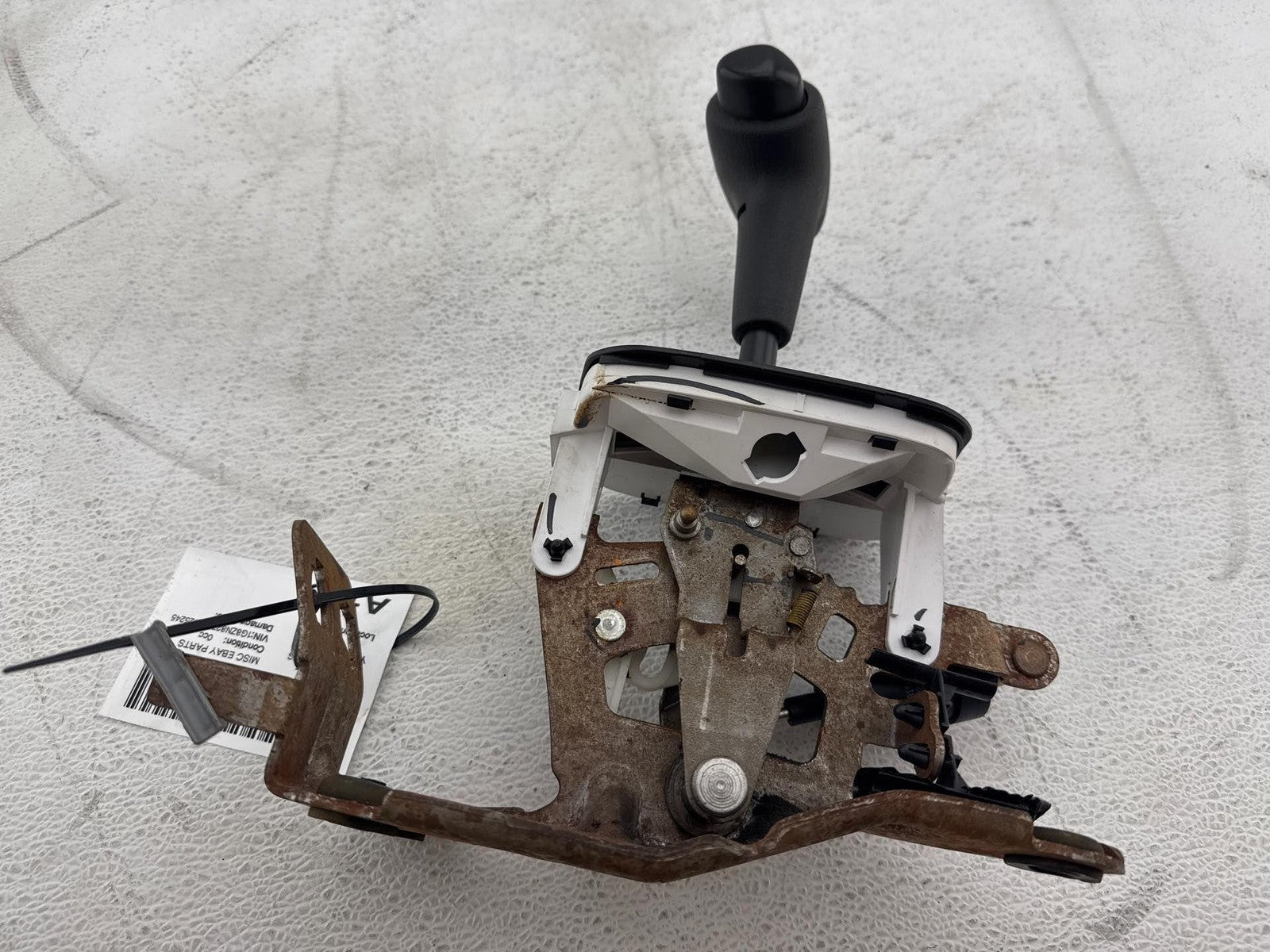 00-02 Saturn S Series Sw Automatic Transmission Shift Lever Assembly Oem