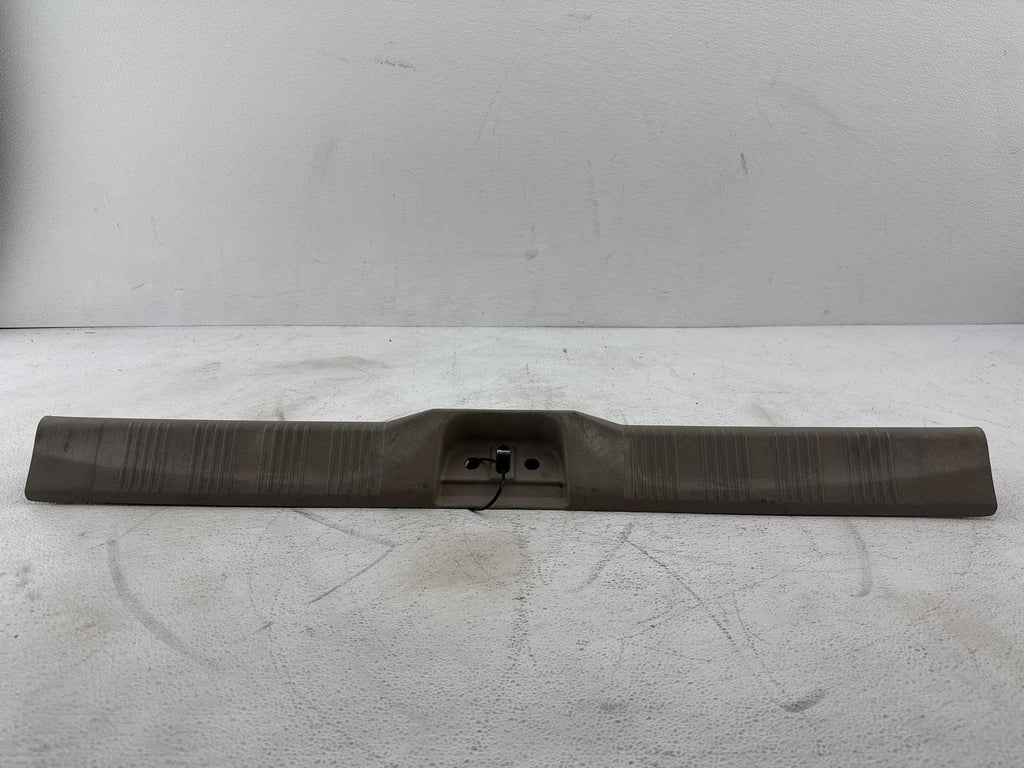 2000 Saturn S Series Sw Trunk Latch Lock Sill Scuff Plate Trim Cover Oem