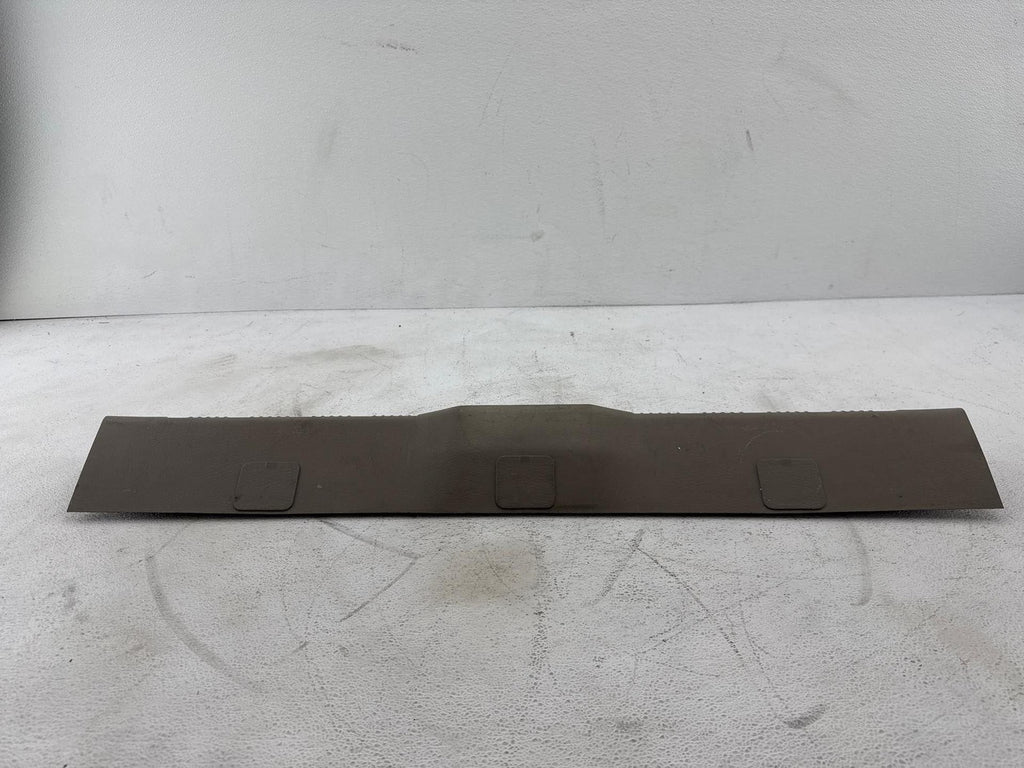 2000 Saturn S Series Sw Trunk Latch Lock Sill Scuff Plate Trim Cover Oem