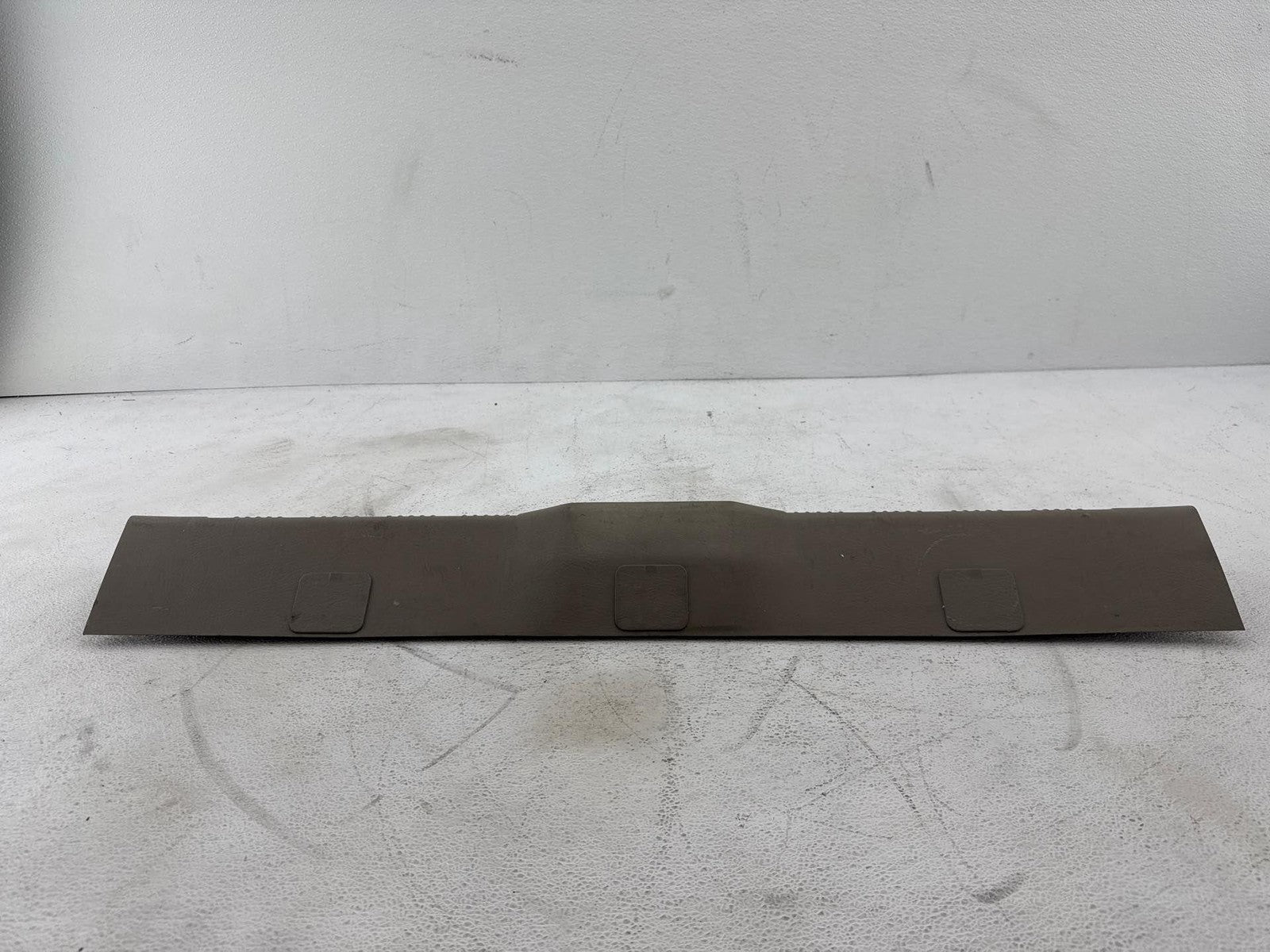 2000 Saturn S Series Sw Trunk Latch Lock Sill Scuff Plate Trim Cover Oem