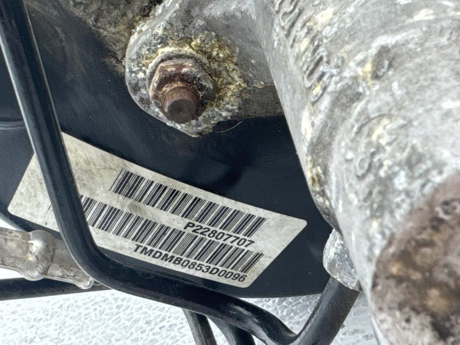 10-17 Chevrolet Equinox Brake Booster Master Cylinder W/ Reservoir OEM