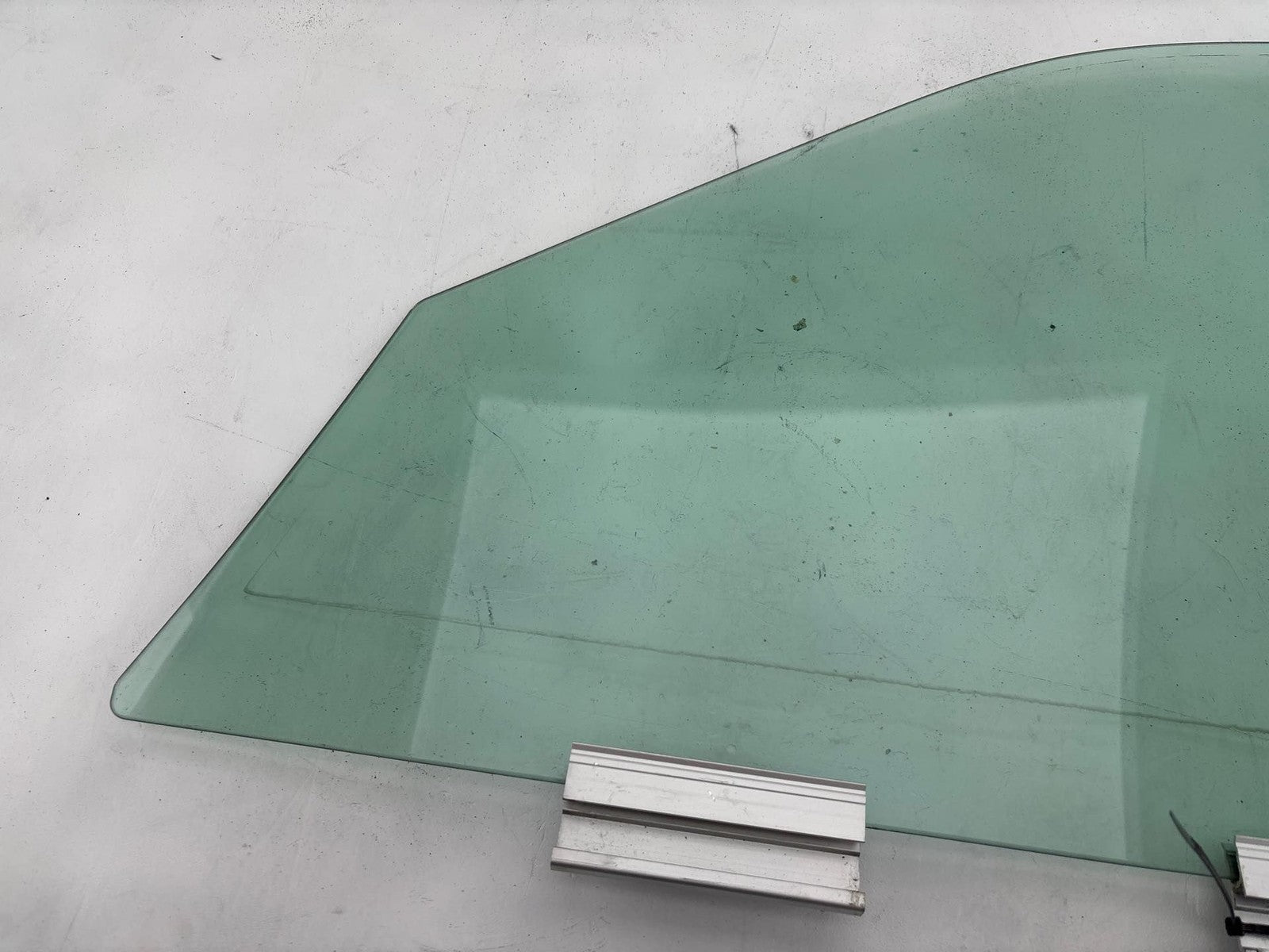 1999 - 2010 Saab 9-5 Glass Window Door Passenger Right Side Rh Front Oem