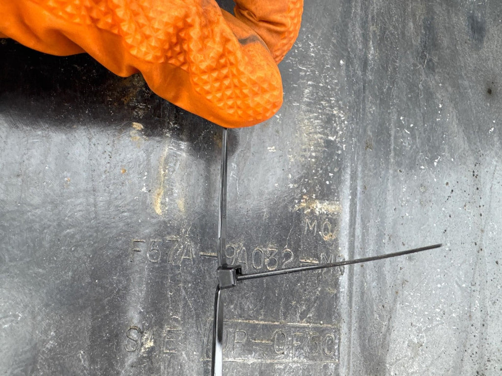 1995-1997 FORD RANGER GAS TANK HEAT SHIELD OEM