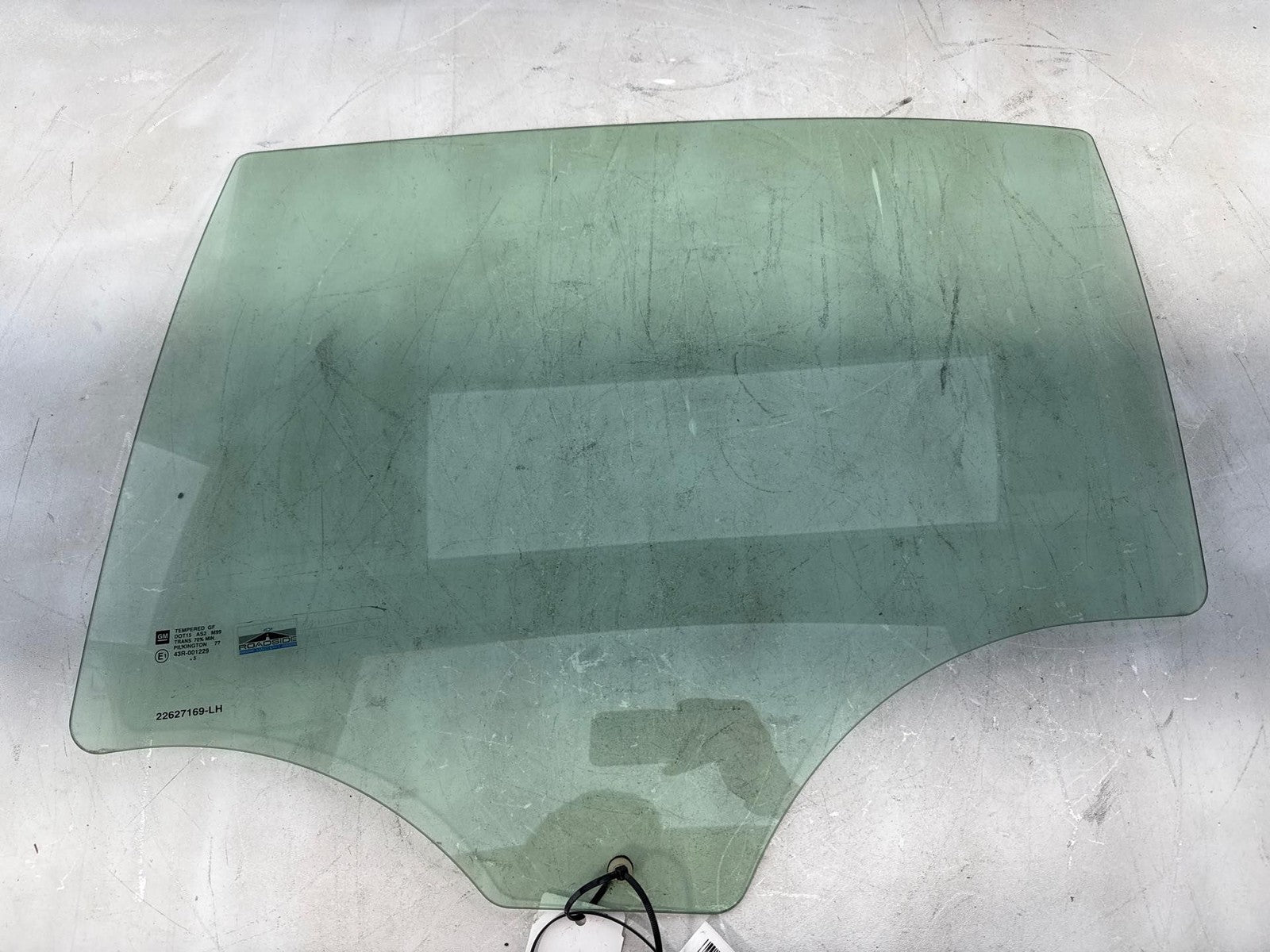 04-08 Chevrolet Malibu Driver/Left Side Rear Door Glass Window