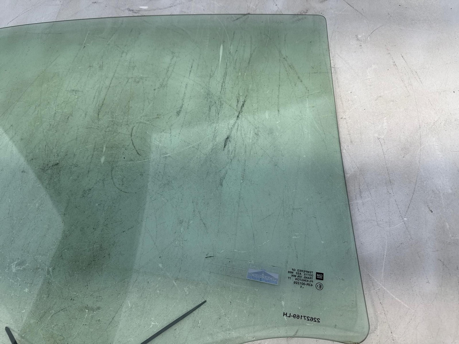 04-08 Chevrolet Malibu Driver/Left Side Rear Door Glass Window