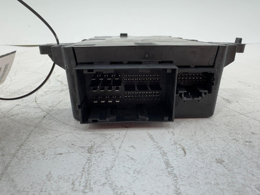 05-09 GRAND PRIX ECM Body Control BCM Left Hand Kick Panel