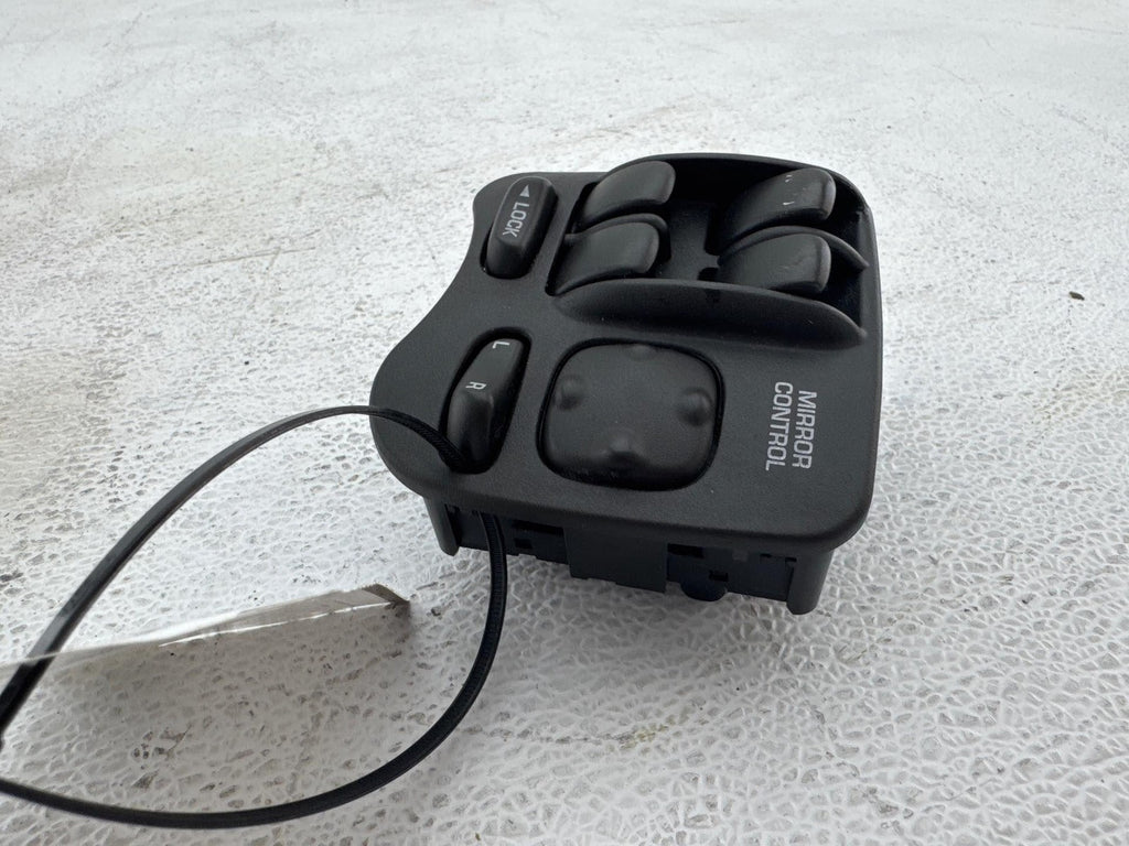 00-02 Saturn Sw2 Front Left Right Door Rear View Mirror Control Switch Oem