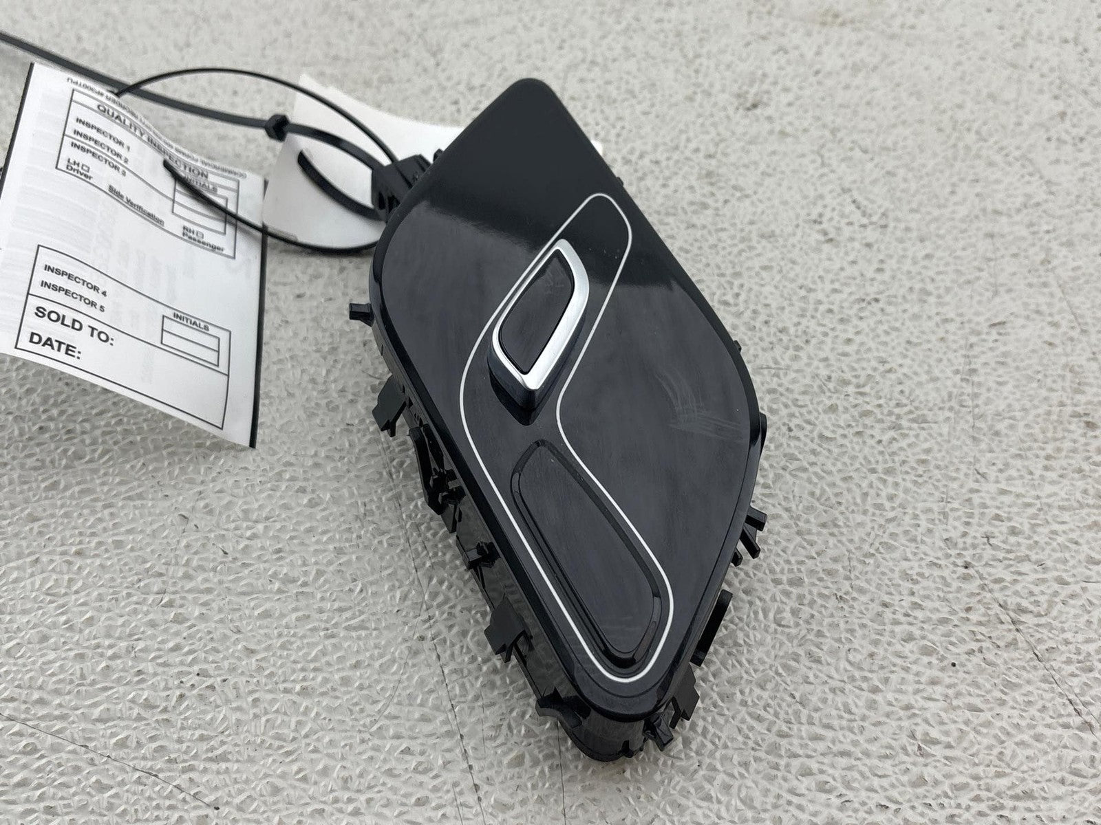 18-20 Land Range Rover HSE Rear Left Seat Adjustment Switch JPLA-14B566-KD