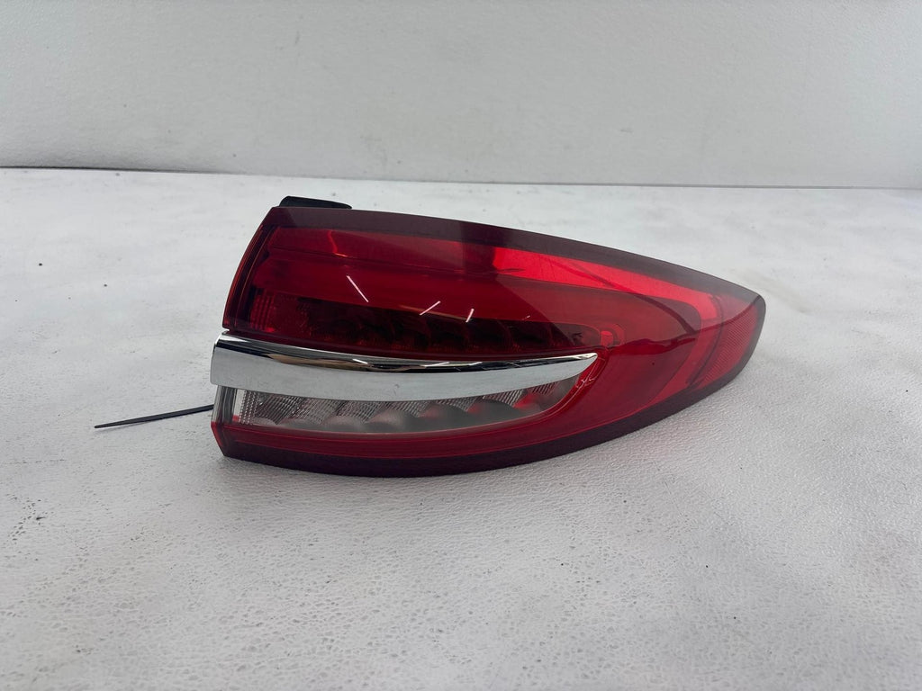 17-20 FORD FUSION rh Passenger Tail Light Quarter Panel Mounted HS7313404AD