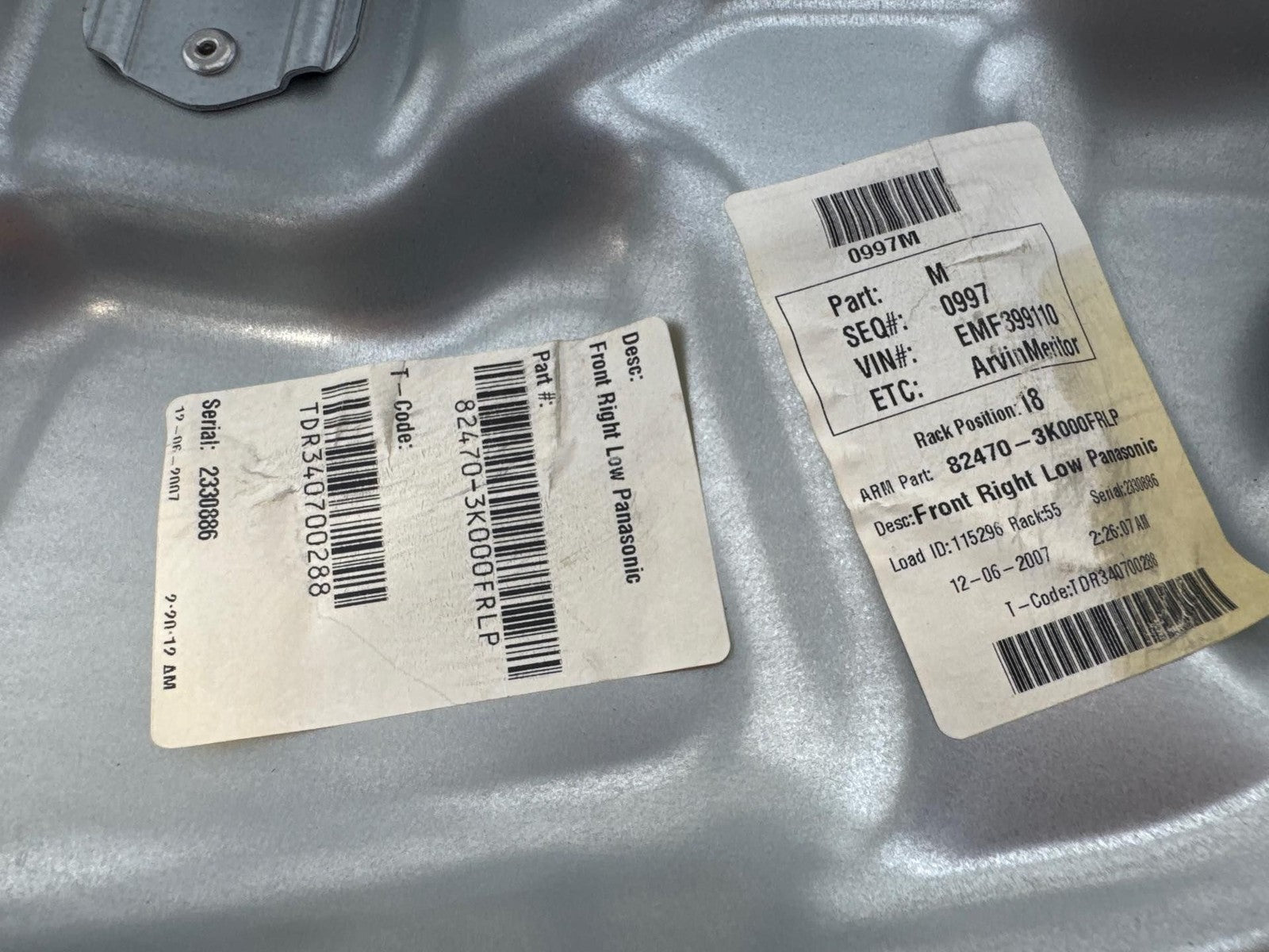 06-10 HYUNDAI SONATA FRONT RIGHT DOOR WINDOW REGULATOR AND MOTOR ASSEMBLY OEM